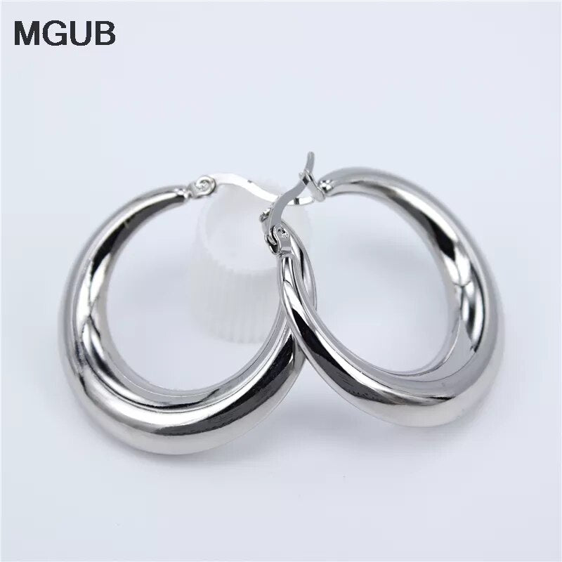 Smooth Exquisite Big Circle Hoop Earrings