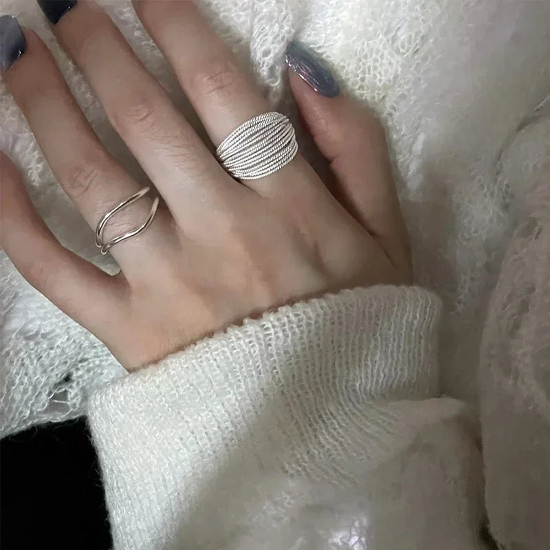 925 Sterling Silver Unique Lines Ring