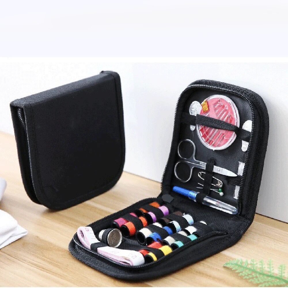 1 Set Portable Household Sewing Kit Box DIY Embroidery Handwork Tool Needles Thread Scissor Set Home Supplies Travel Accessories